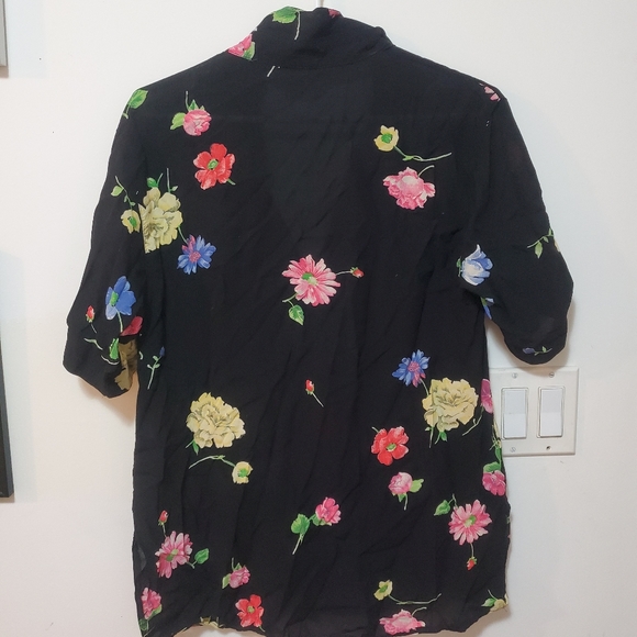 Vintage Black Floral Blouse - Picture 3 of 3